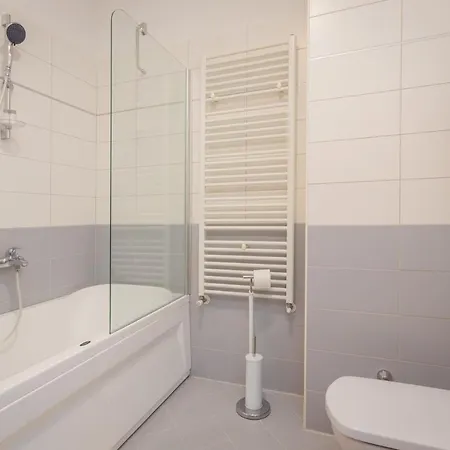 Apartmán E&t **** *