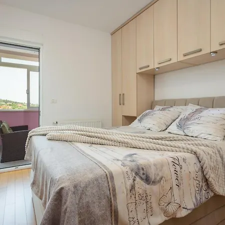 Apartmán E&t **** *