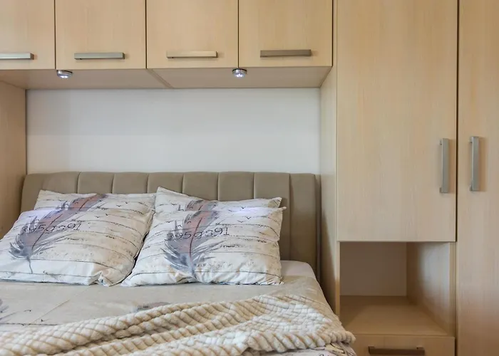 Apartman E&t **** Pula